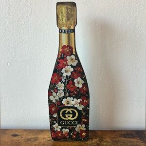 Luxury Flower Print Champagne
Bottle Designer Decor Home Accent Decoration NWT